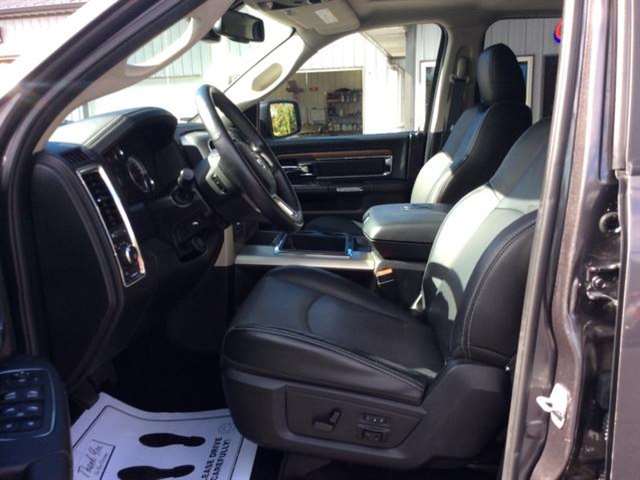 2014 RAM Ram Pickup 1500 4x4 Laramie 4dr Crew Cab 5.5 ft. SB Pickup